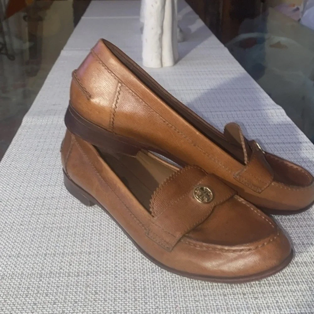 TORY BURCH penny loafers Brown Leather Loafers Sz 10M